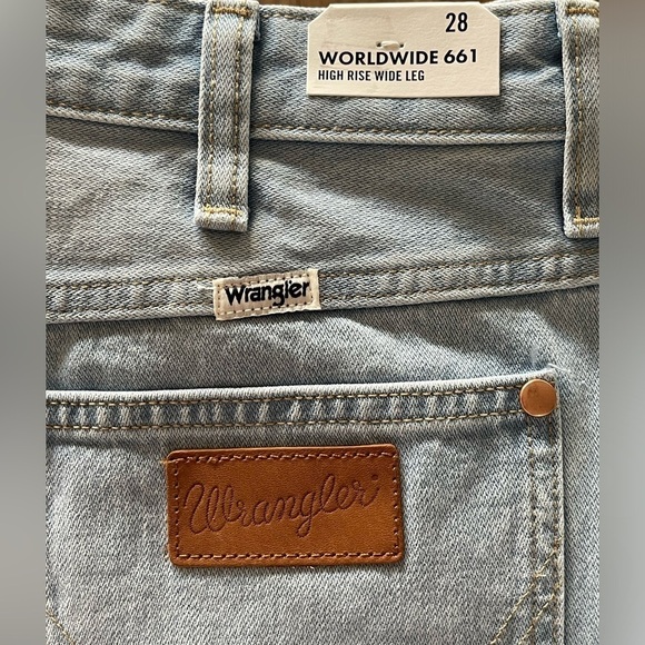 Wrangler worldwide 661 high rise wide leg jeans - Picture 8 of 14